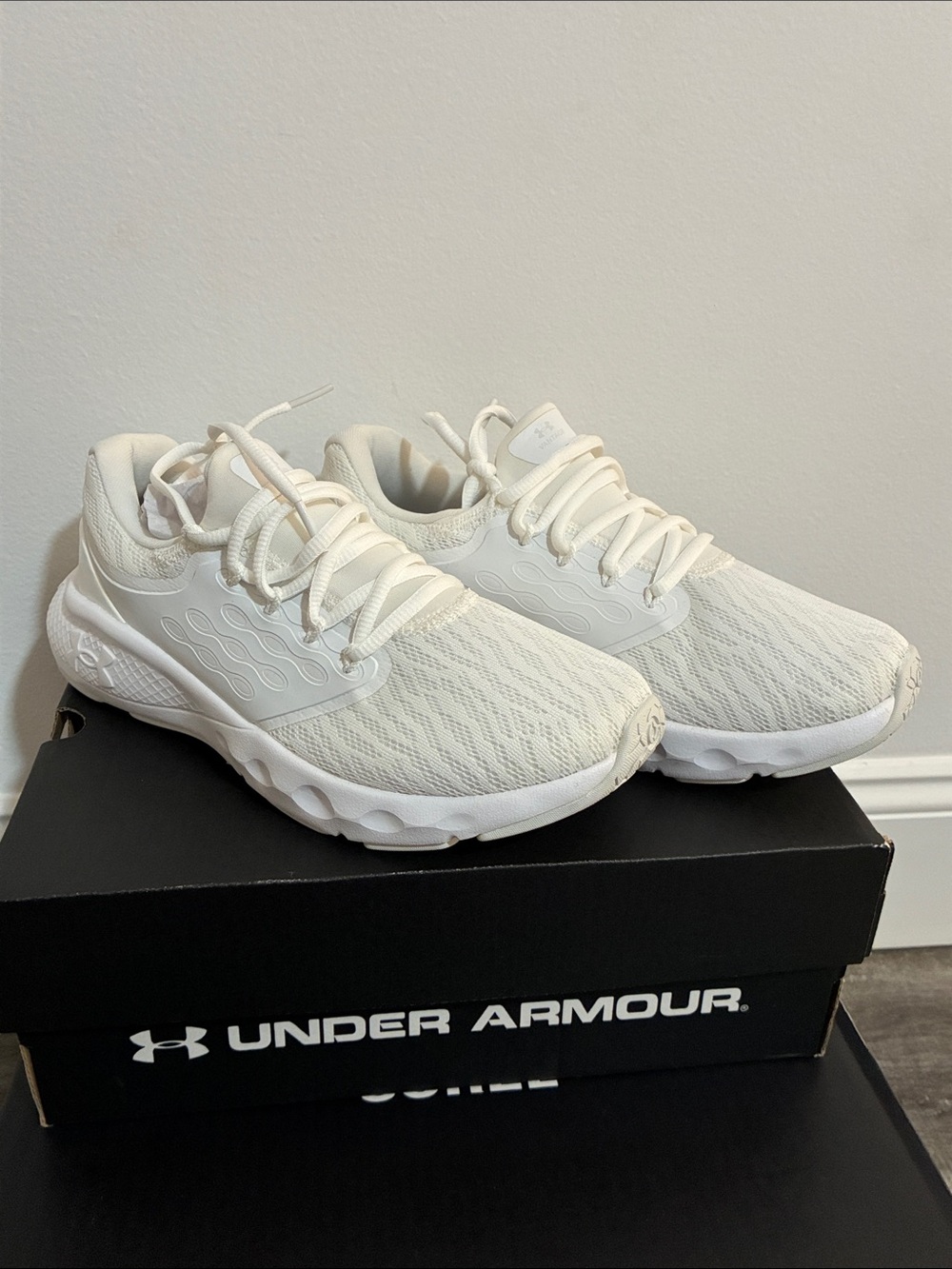 Under Armour Women’s Charged Advantage Deluxe Foam Sneakers 
7.5